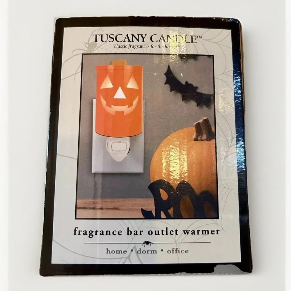 New Tuscany Candle Fragrance Warmer Jack-O-Lantern Halloween Home Office Dorm